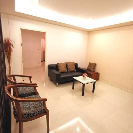 Hotel Pon House Chalong Exterior foto